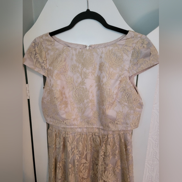 Adrianna Papell Floral Gold Lace Prom Maxi Dress - Picture 5 of 13